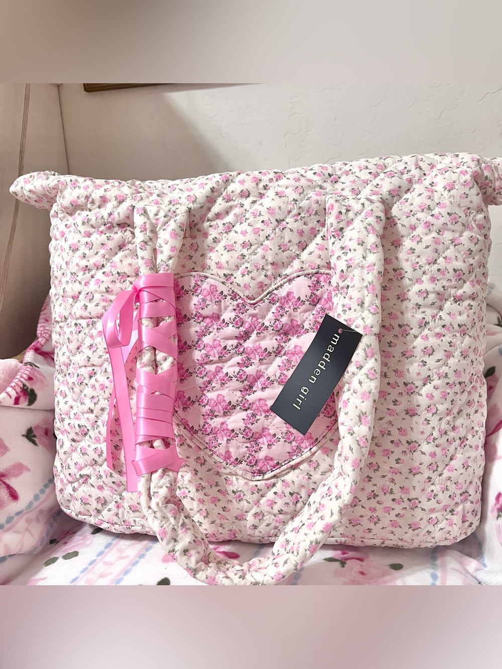 Madden Girl Quilted Floral Heart Fabric Tote Bag Pink